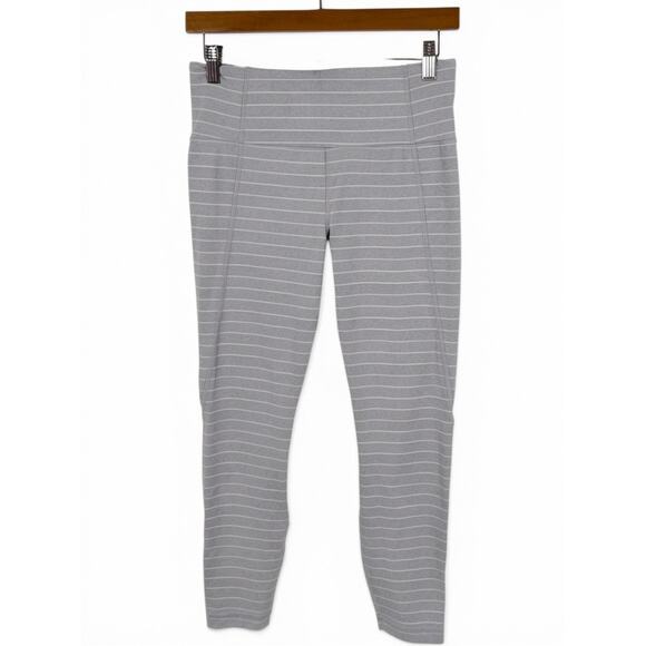 Athleta Salutation Leggings Gray Stripe High Rise 7/8 Powervita Size M - Picture 2 of 8